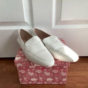 Stuart Weitzman Elegant White Loafers for Women